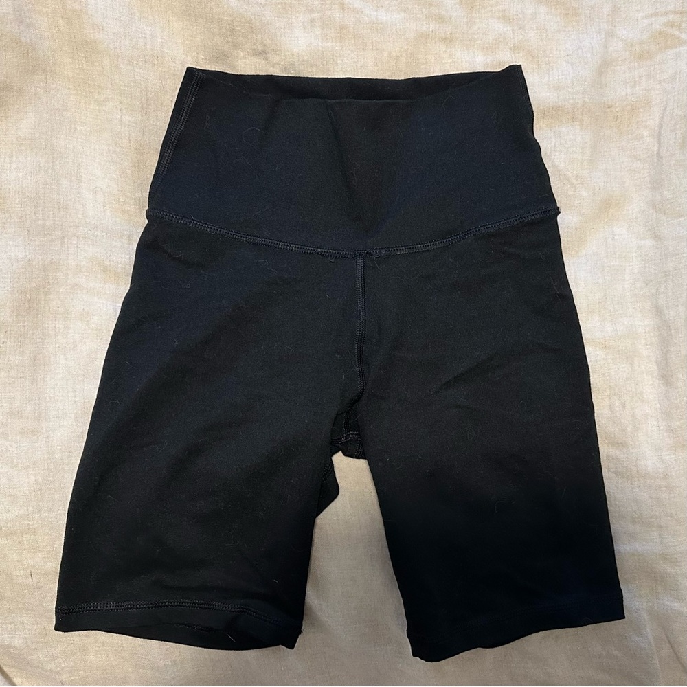 Aerie Hi-Rise Chill. Play. Move Bike Shorts - Picture 3 of 4